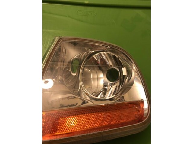 OEM Ford lightning 00-04 or any f-150 left side turn signal housing