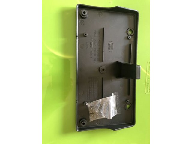 Land Rover License Plate Bracket
