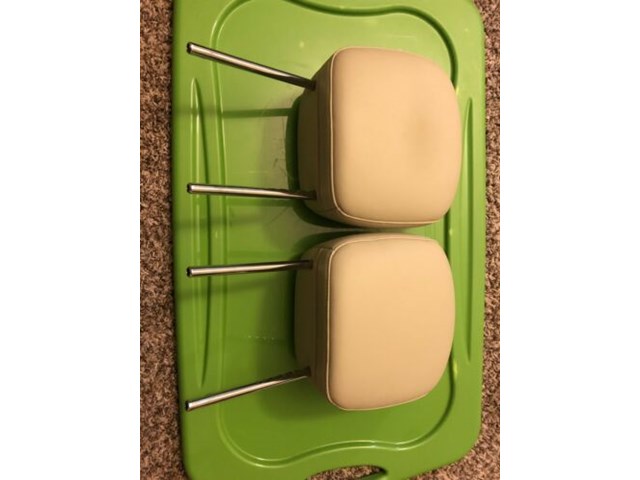 Infiniti QX80 Front Headrest Set Tan Leather OEM 2011-2018