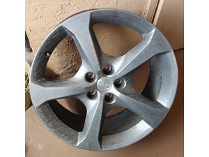 2014 Chevy Camaro Wheel