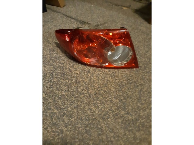 2006 Mazda Mazda3 Tail Light