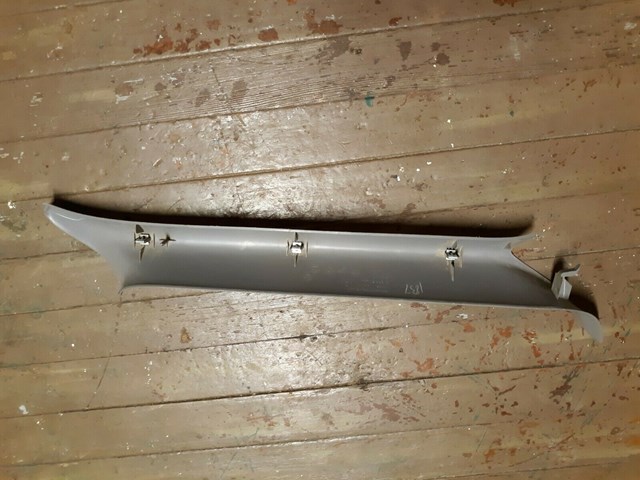 1999 Ford F150 A Pillar