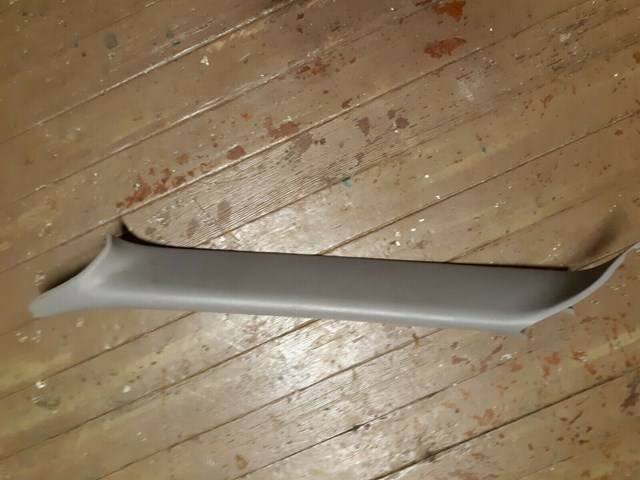 1999 Ford F150 A Pillar