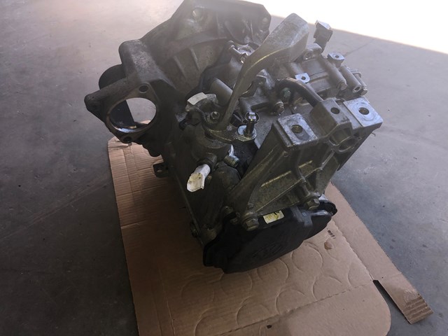 2002 Volkswagen Jetta 5-speed Manual Transmission