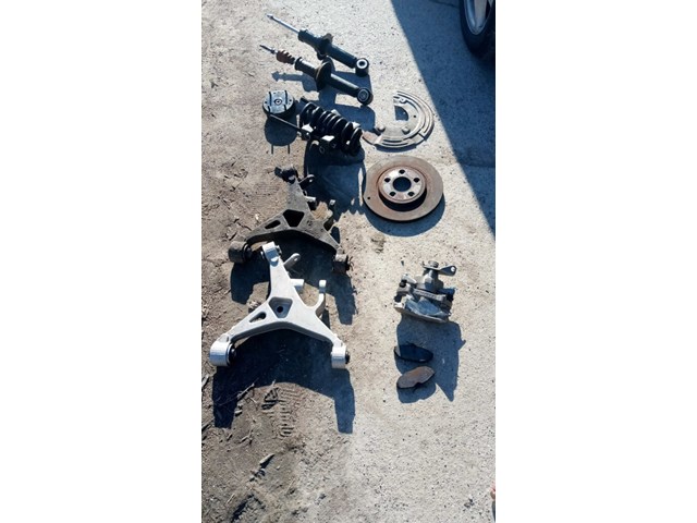 2010 Lincoln Navigator Rear Lower Control Arm