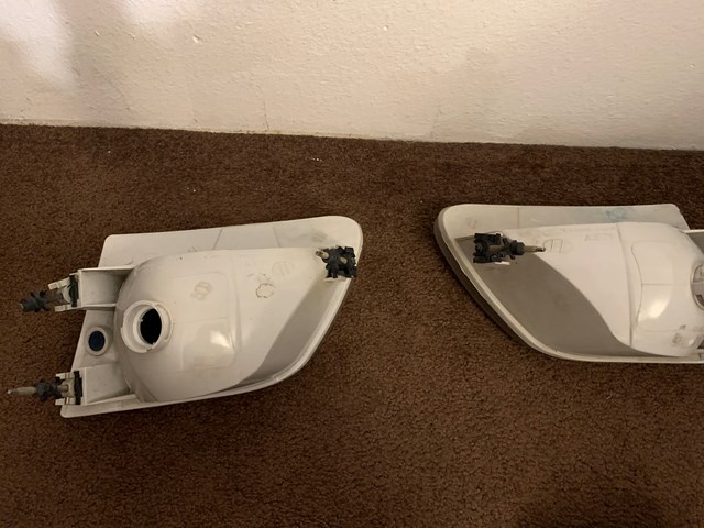 Headlight, Corner Light Kit and taillights