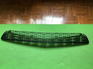 2017 Dodge Challenger Grille lower new