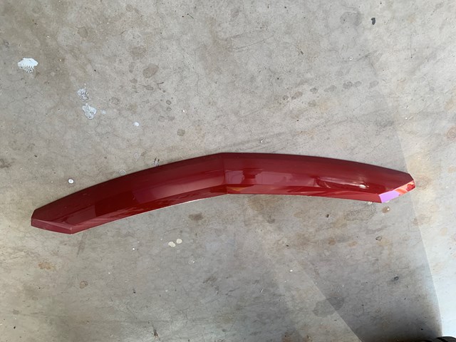 2013 Lincoln Navigator Hood Molding