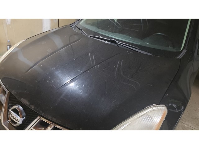 2011 Nissan Rogue Hood