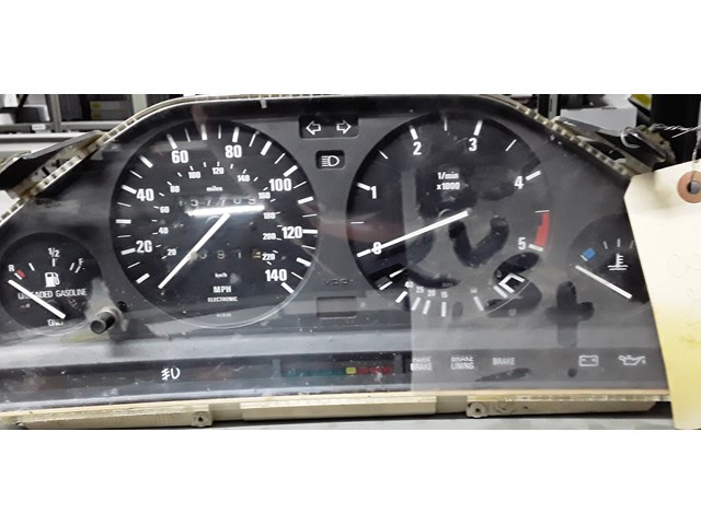 1985 BMW 325i Dash