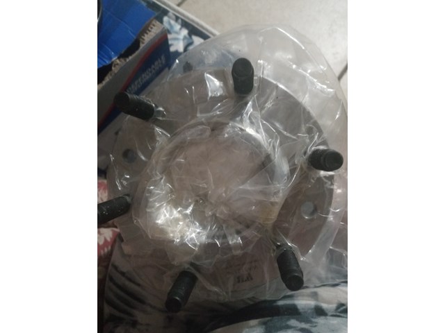 2005 GMC Envoy Rear Wheel Bearing