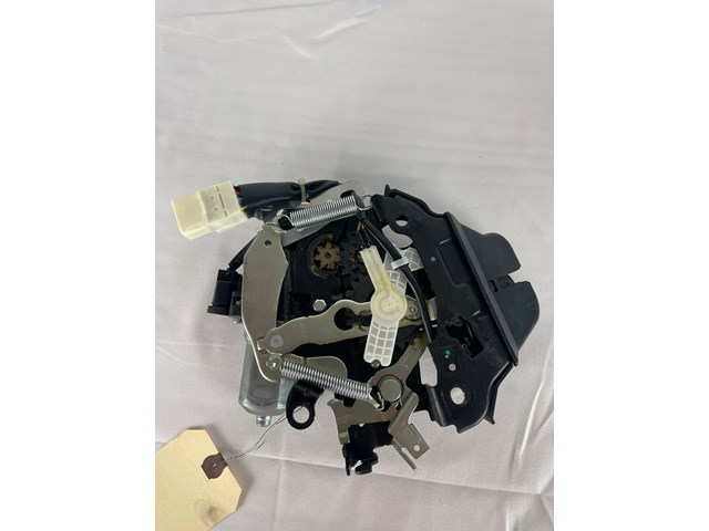 007 - 2012 LEXUS LS460 LS600H Rear Trunk Lock ACTUATOR LATCH OEM 6465050040