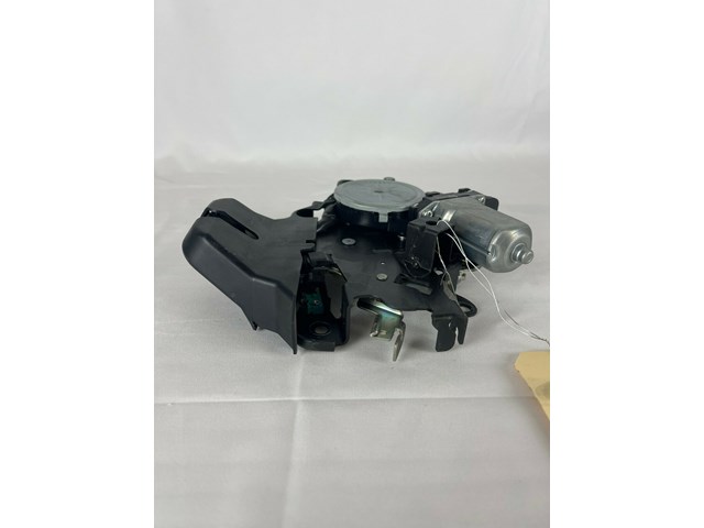 007 - 2012 LEXUS LS460 LS600H Rear Trunk Lock ACTUATOR LATCH OEM 6465050040