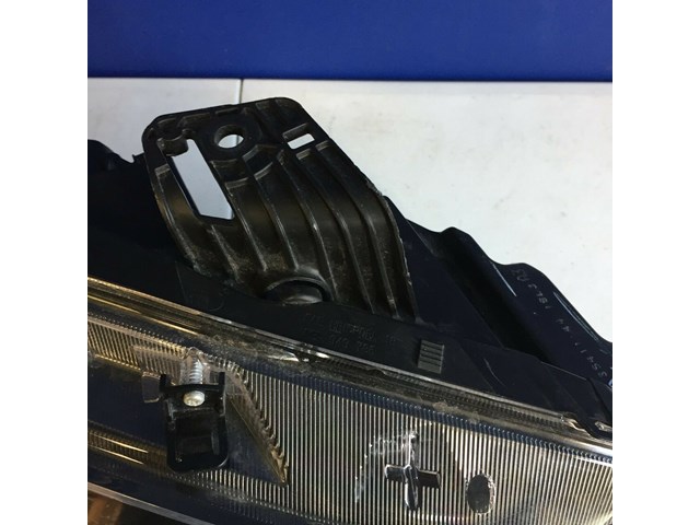 2016-2018 HONDA CIVIC RIGHT PASSENGER SIDE LED HEADLIGHT GENUINE OEM