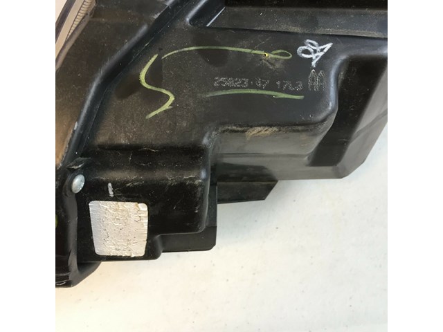 2016-2019 HONDA CIVIC RIGHT PASSENGER SIDE HALOGEN HEADLIGHT HEADLAMP OEM