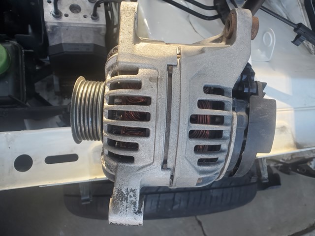 2001 Volkswagen Passat Alternator