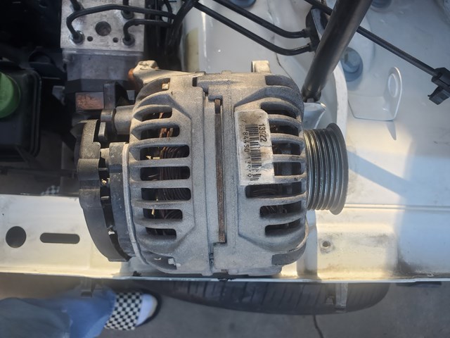 2001 Volkswagen Passat Alternator
