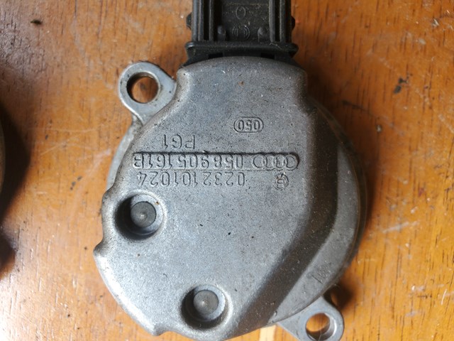 2001 Volkswagen Passat Cam Position Sensor