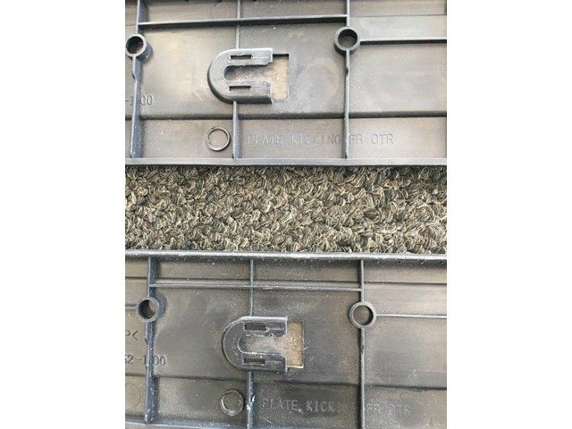 2007 2008 INFINITI G35 Sedan FRONT RIGHT LEFT SCUFF PLATE OEM