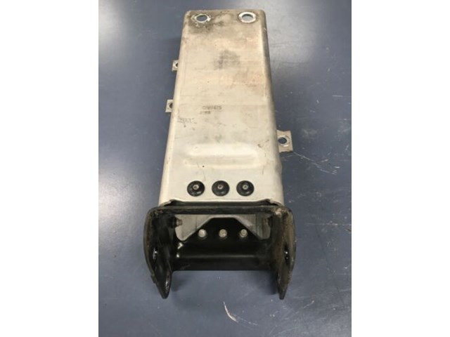 2003-2006 Mercedes E320 E500 Front Left Bumper Reinforcement Rebar Mount Bracket