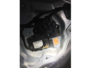 2009 Volvo 240 Power Window Motor
