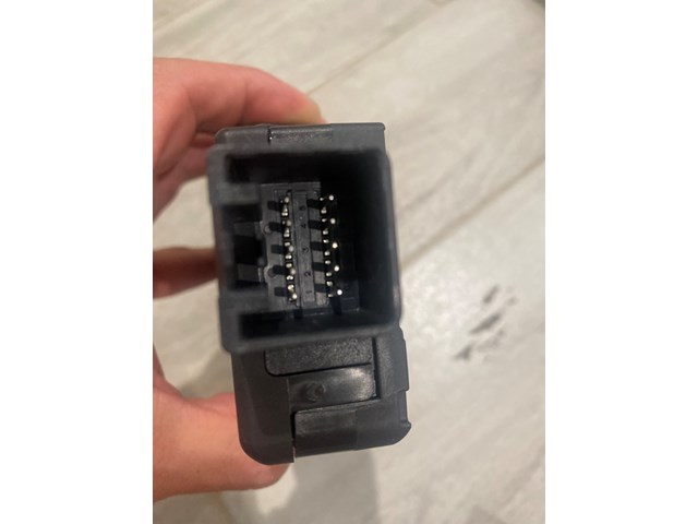 14-19  Nissan Rogue sunroof motor. 91232-4BA0A