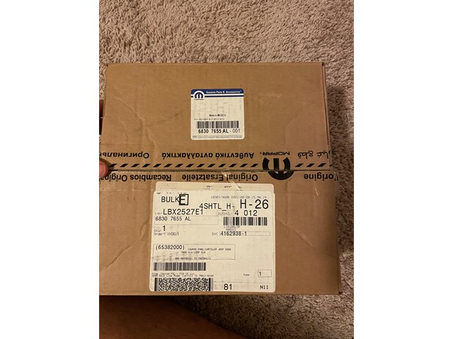 2019 Ram 1500 brand new stock Amplifier