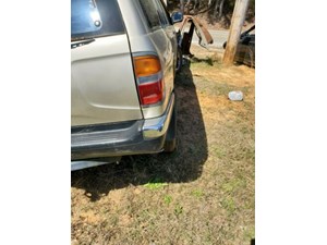 1997-2000 Nissan Pathfinder Right Rear Tailight