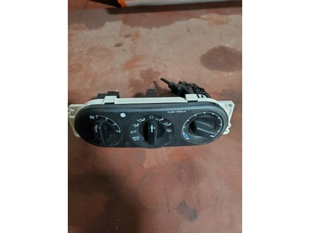 2002-2007 Ford Escape Front Heat And Air Control Unit