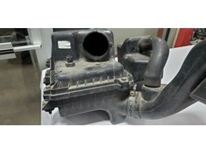 2003 Kia Sportage Air Breather Box Oem