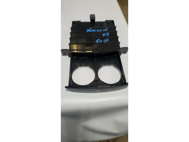 2003 Kia Sportage In Dash Cup Holder