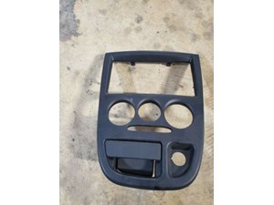 2005 Kia Rio  Radio And Ac Trim Cover