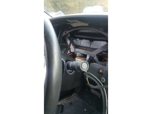 2010-2011 Saab 9-5 Steering Column Floor shift