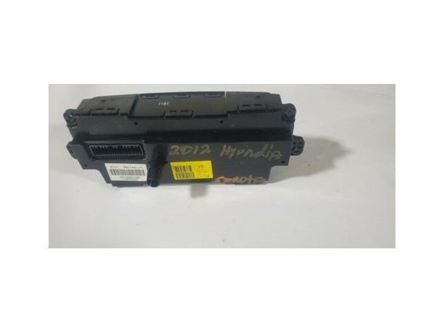 2012 Hyundia Sonota Heat And Air Switch
