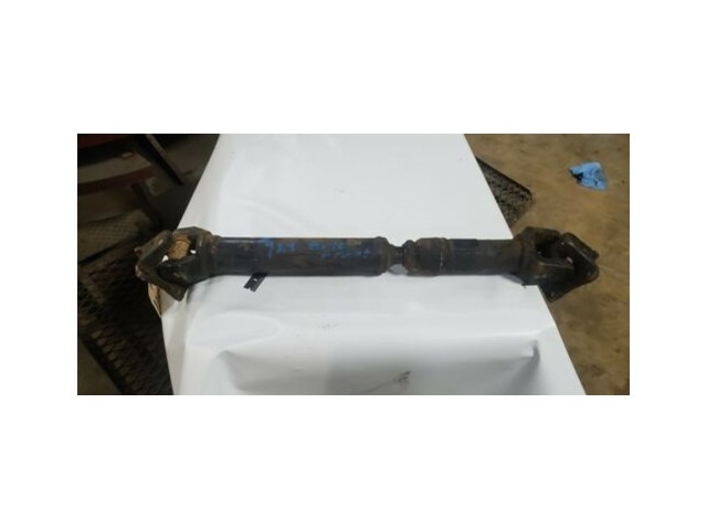 1986 - 1995 Nissanpathfinder & Pickup Front Drive Shaft 4x4