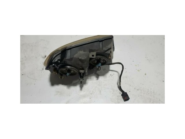 2004 Jeep Grand Cheerokee Left Headlight