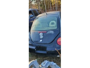1999 - 2005 Volkswagen Beetle deckled hatch  With Glass 