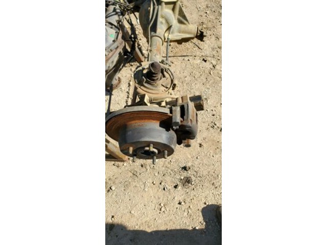 2004 Jeep Cherokee Rear End 35 Spline 3:55 Gear