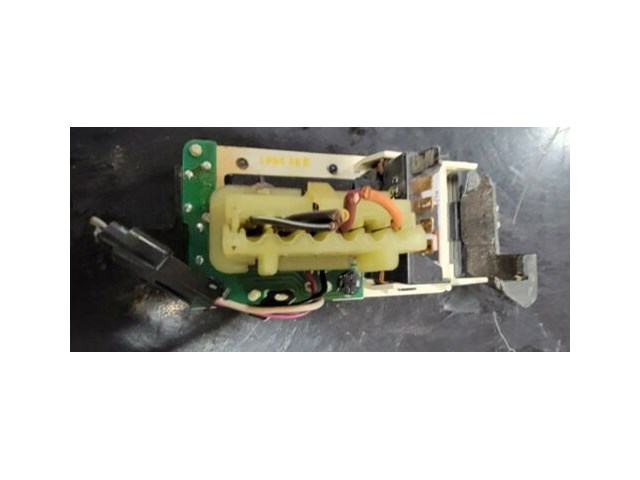 1994-1996 Olds 98 Headlight Switch 7 Pin