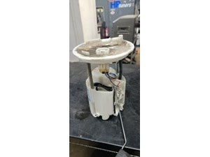 2009-2010 Mazda 6 Fuel Pump  Oem