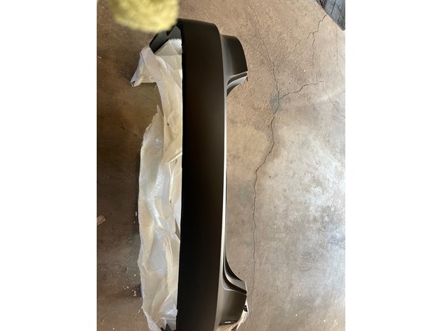 2004 Pontiac Grand Prix Rear Bumper