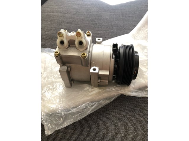 2012 Ford Fiesta AC Compressor