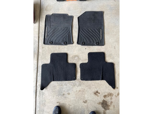 2012 Toyota Tacoma Floor Mats