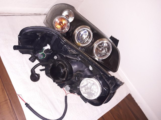00-03 Nissan Maxima Angel Eye Headlights