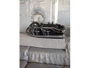 2018 BMW M5 Headlight (Drivers)