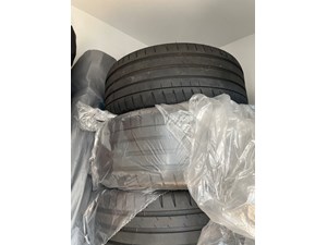 2012 Volkswagen Golf R Tire