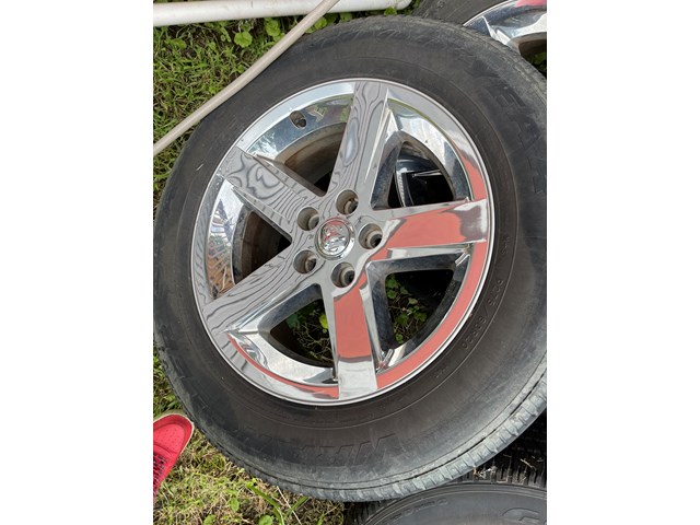 2016 Dodge Ram 1500 Stock Wheel & Tire Set 