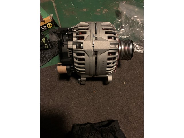 2000 Unassigned Unassigned Alternator
