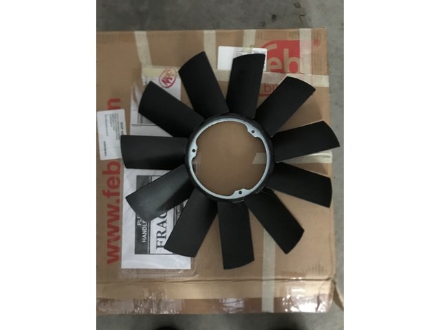 2001 BMW 325i Fan Blade