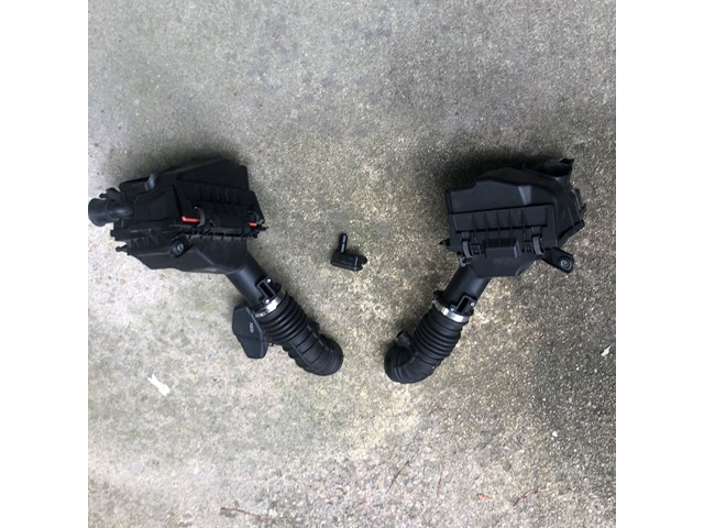 2008 Infiniti G37 OEM Air Intake boxes